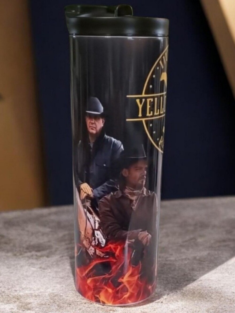 Yellowstone Dutton Ranch 20oz Tumbler with duo lids 🎉sale